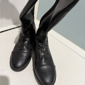 Black Leather Lace-Up Knee Boots - Women's Riding Style